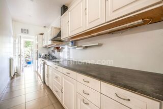  Maison à vendre 11 pièces 232 m²