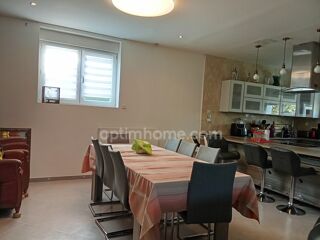  Maison  vendre 6 pices 162 m
