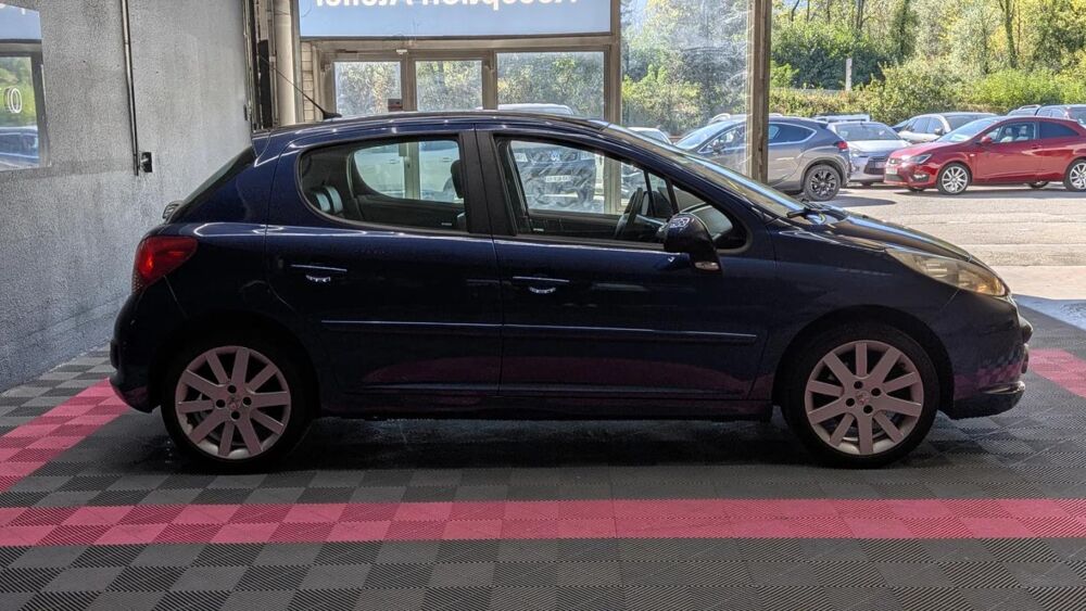 207 F&eacute;line 120cv Peugeot 2007 occasion 73000 Chambery
