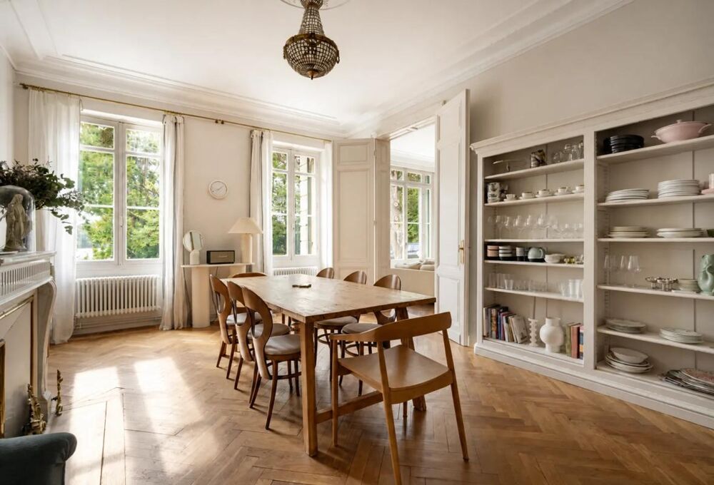 à vendre  Propriété/château Cambes (33880)