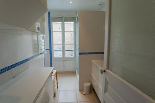  Appartement à louer 2 pièces 38 m²
