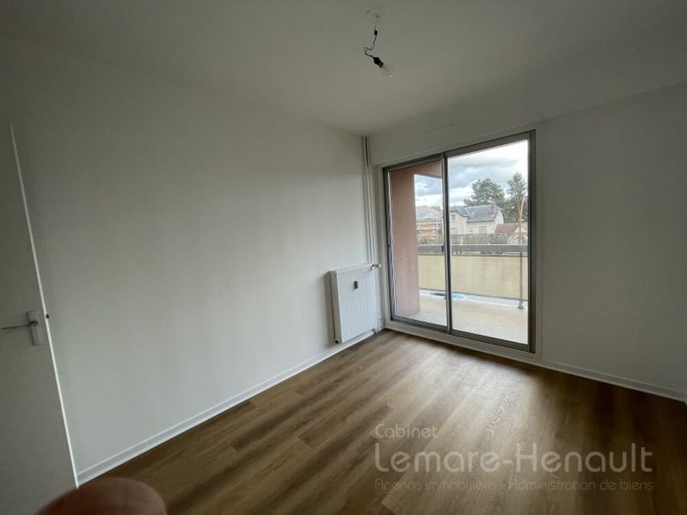 Location Appartement f3 -  68.56 M² - Résidentiel - cave et parking en sous-sol - Toutes charges incluses Dreux