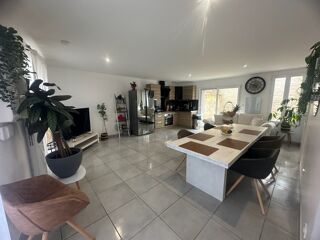  Maison à louer 5 pièces 83 m²