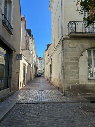  Appartement à louer 2 pièces 35 m²