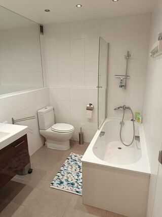  Appartement à louer 2 pièces 46 m²