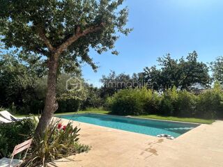  Villa à vendre 7 pièces 300 m²