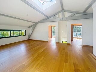  Maison à vendre 6 pièces 217 m²