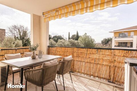   La Fare-les-Oliviers : proche centre-ville T3 65 m� avec terrasse, parking et garage Appartement - 3 pi�ce(s) - 65 m�