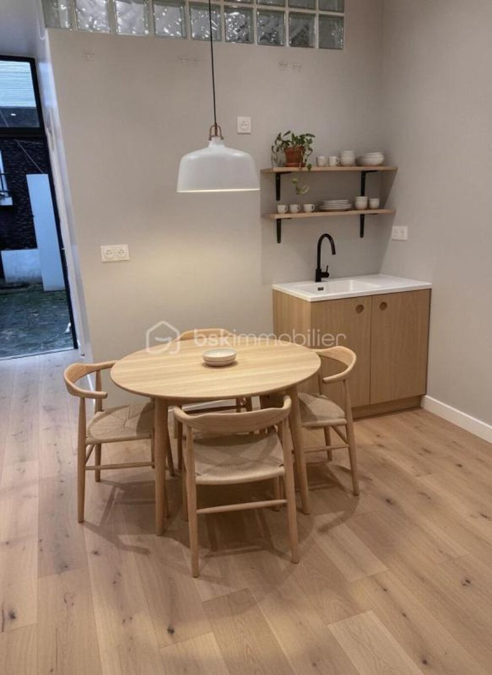 Vente Appartement À VENDRE À PANTIN – Appartement 2 pièces refait à neuf de plain-pied, proche métro Pantin