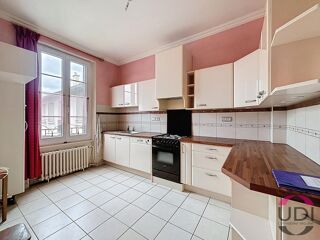  Maison � vendre 8 pi�ces 198 m�