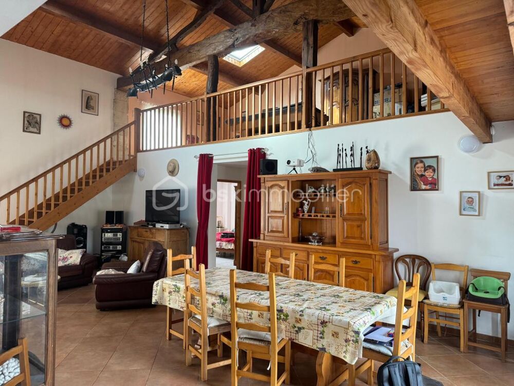 Belle maison en pierre