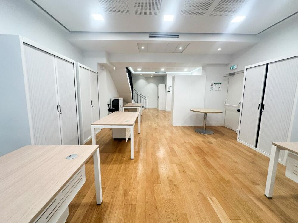   Bureaux lumineux entièrement rénovés, câblés et climatisés Paris 3