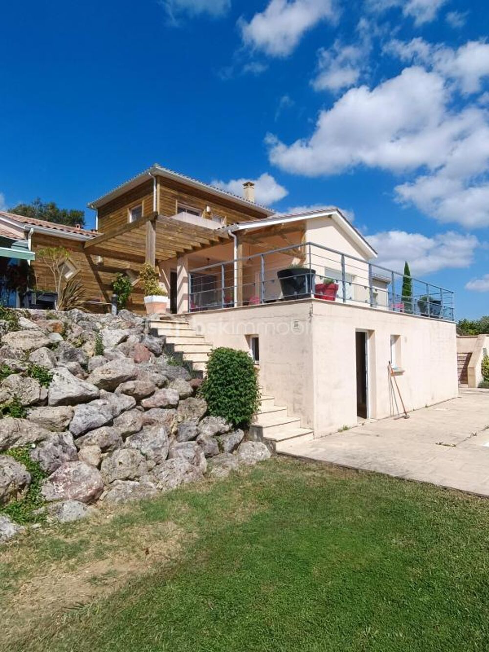 MAISON D'ARCHITECTE AVEC VUE IMPRENABLE