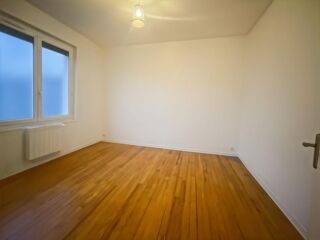  Appartement � louer 2 pi�ces 56 m�