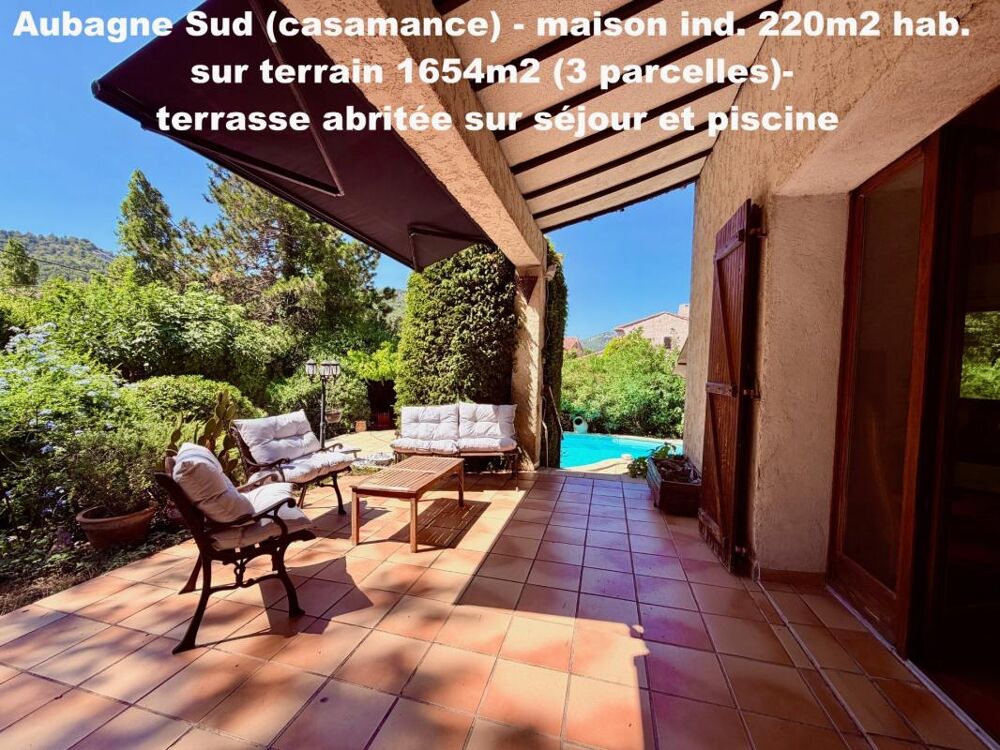 Vente Maison 13400  Aubagne (Casamance et Chateau de Creissauds) Maison Individuelle -  4 à 5 chambres - 220m2 hab et 300m2 plancher Aubagne