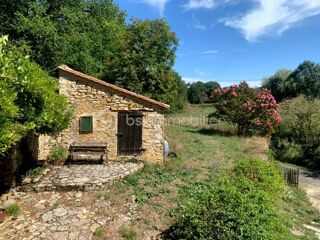 Vente Maison Charmante Maison en Pierres au Cœur d'un environnement Boisé à Berbiguières 24220 Berbiguieres