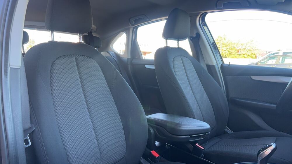 Serie 2 Active tourer 216d 116 BVA Business - Automatique Entretien 2020 occasion 35760 Saint Gregoire