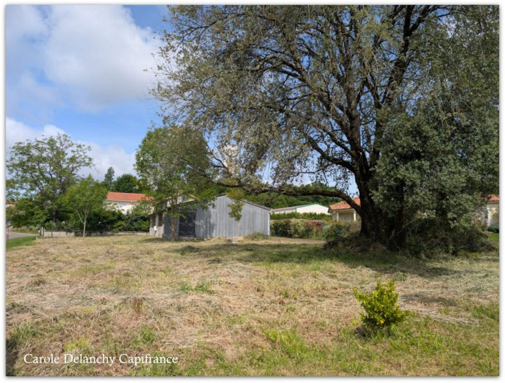 Vente Maison Hangar à aménager en habitation – 150 m² – Terrain 1192 m² – Proche Chemin de Compostelle Miramont sensacq