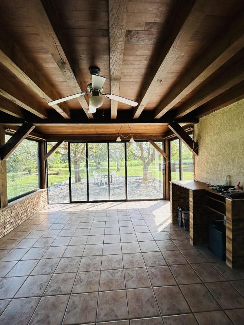 Vente Maison Maison vue Pyrénées + 8262 m² terrain dont 3000 m² constructibles + revenu solaire Maubourguet