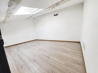 Immeuble à vendre 7 pièces 160 m²
