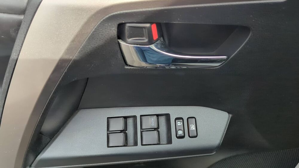RAV 4 IV 2.5 VVTi 197 Hybrid 2WD E-CVT Dynamic &Eacute;dition - Automatiq 2018 occasion 59190 Hazebrouck