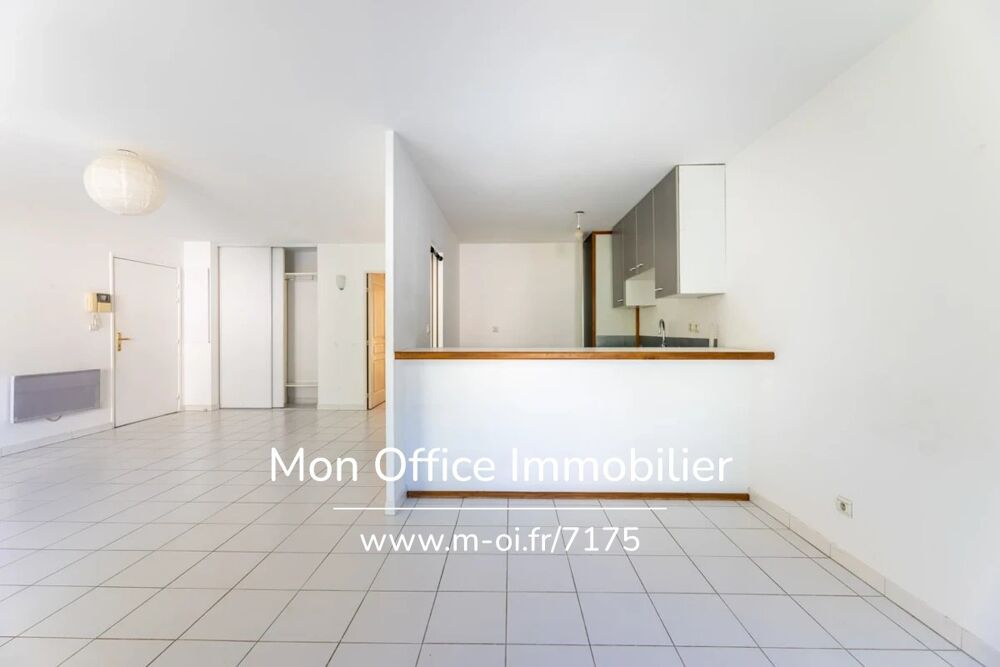 à vendre  Appartement Aix-en-Provence (13100)