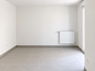  Appartement à louer 2 pièces 43 m²
