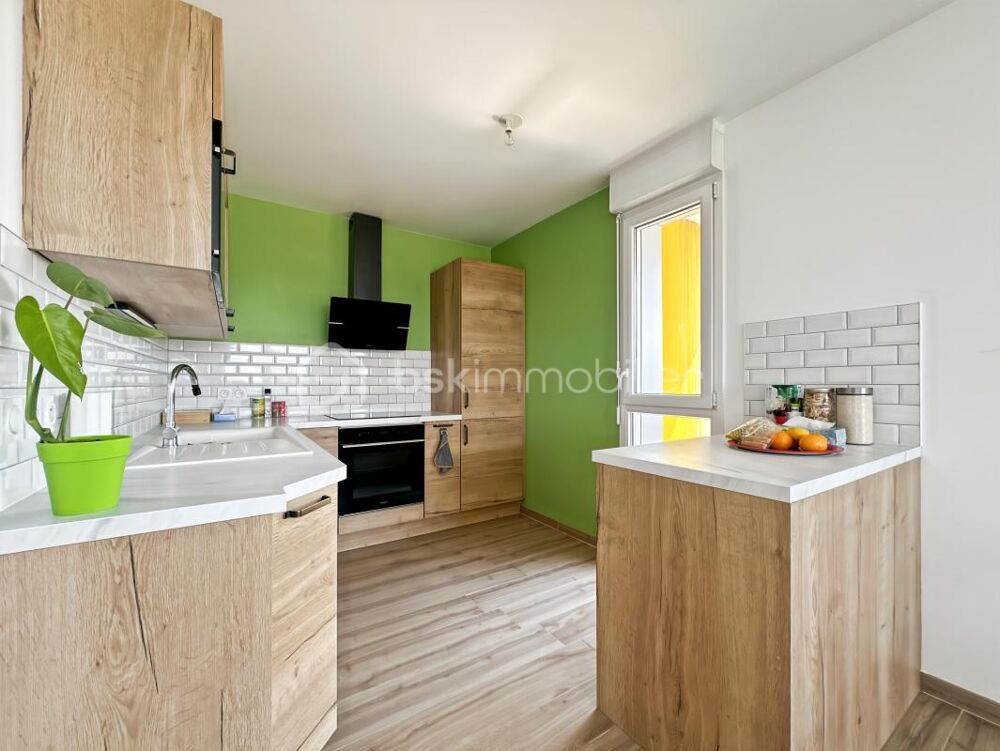 Appartement 3 chambres avec balcon et 3 places de parking