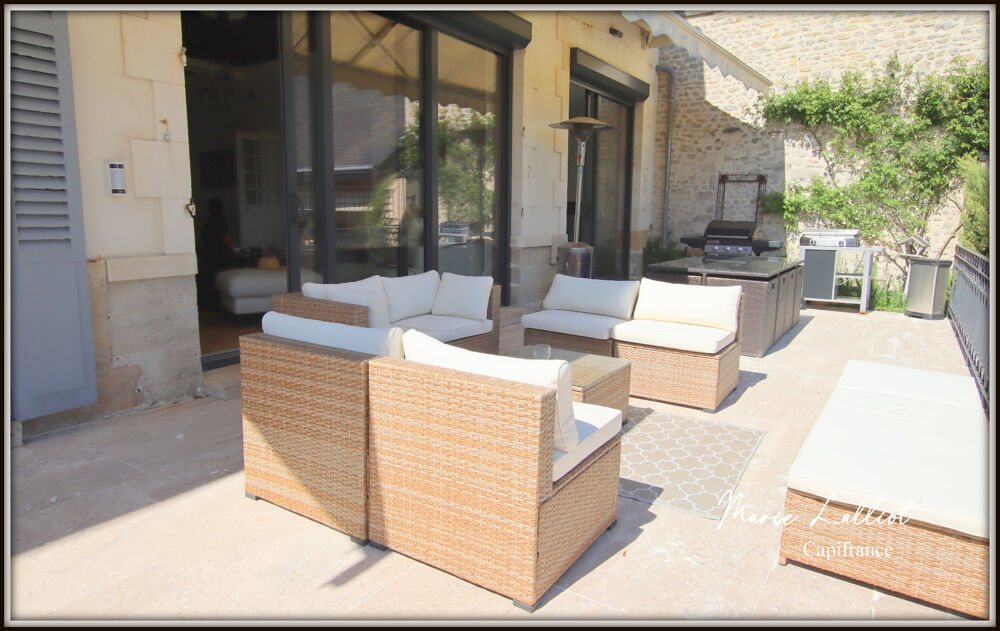 Maison à vendre 11 pièces PITHIVIERS (45), 370m², 5 chambres, séjour 45m², piscine, garage, parc arboré de 2500m², sous-sol