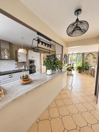Vente Maison Maison 146 m² avec 4 chambres, double garage et jardin - Saint-Leu-la-Forêt Saint leu la foret