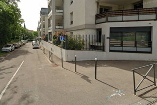 Parking / Garage � louer 
