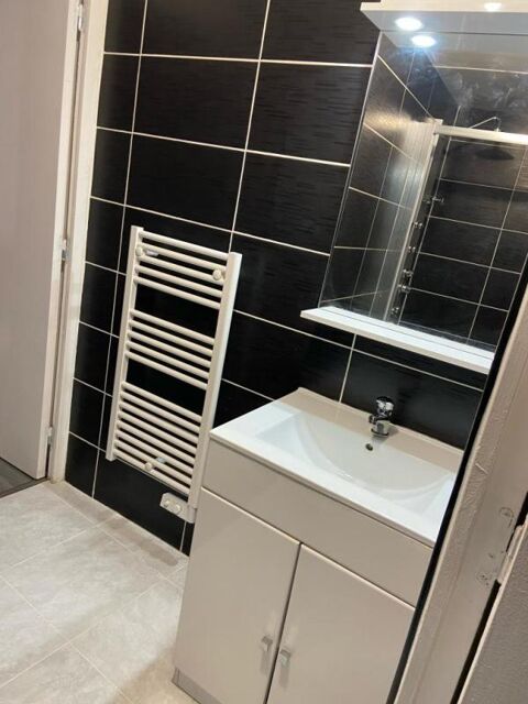  Appartement  louer 4 pices 85 m