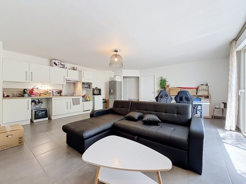 Vente Maison GIGNAC (34) Maison à vendre 4 pièces de plain pied 92 m2, 250 m2 de terrain, garage, parking Gignac