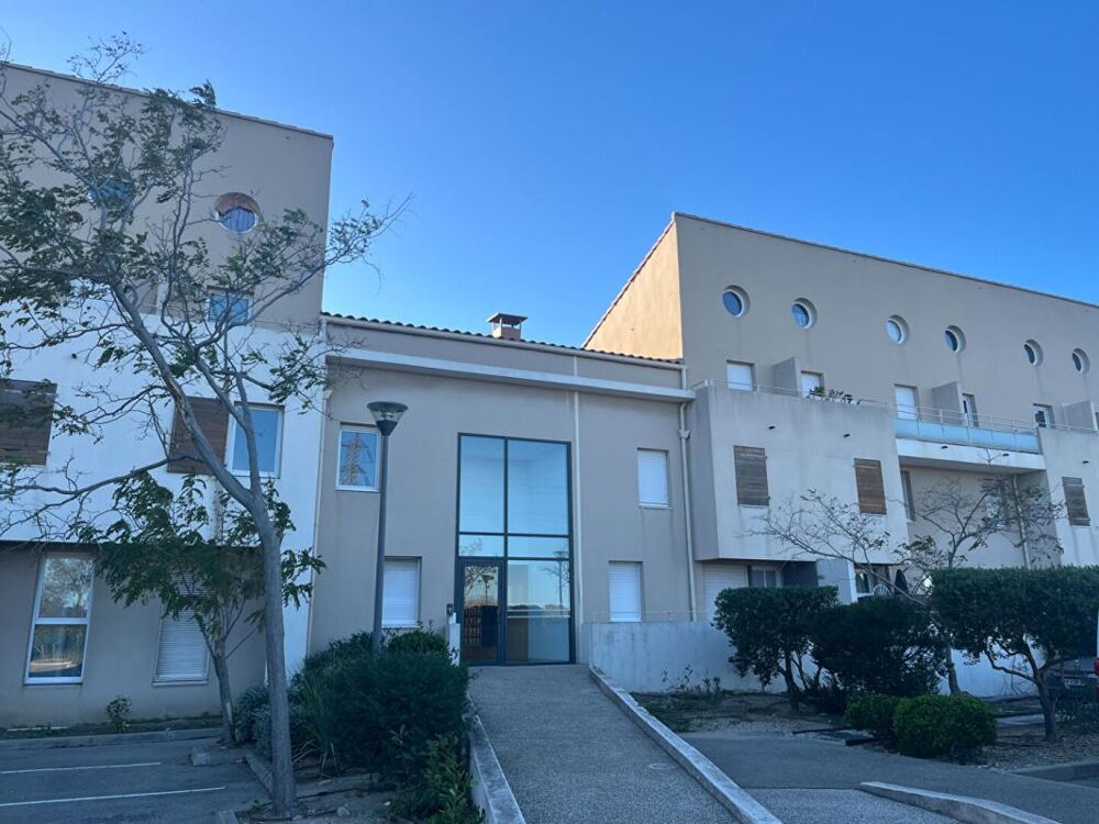 Fos Sur Mer T2 RDC rez de jardin 39 m2 Investissement sécurisé avec revenus immédiats !