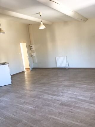 Location Appartement Appartement de 33m2 à louer sur L'Isle-sur-la-Sorgue L isle sur la sorgue