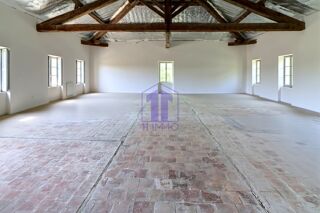  Maison à vendre 8 pièces 390 m²
