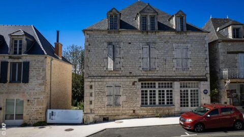   Cressensac 46600  Immeuble  rhabiliter avec fort potentiel locatif 