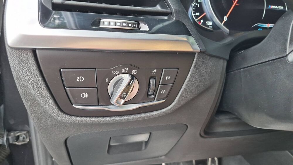 X3 xDrive M40i 354 Steptronic8 M Sport - Automatique Toit ouvra 2019 occasion 54800 Jarny