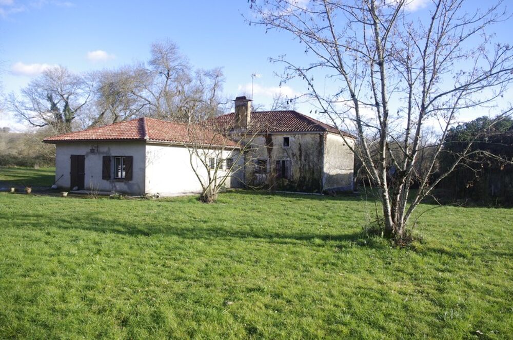 Propriété 6 pièces + dépendances sur 19 HA de terrain à vendre LAGRAULET DU GERS