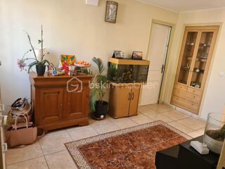  Maison  vendre 8 pices 151 m