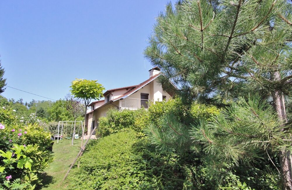 A 10min de CHAMBERY sur NOVALAISE Villa darchitecte 7 pièces de 220 m² plus T2 indépendant 50 m² sur plus de 1700m2 Idéal pour