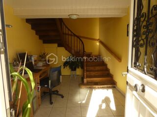  Maison � vendre 6 pi�ces 201 m�