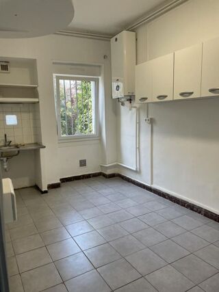  Appartement à louer 1 pièce 31 m²