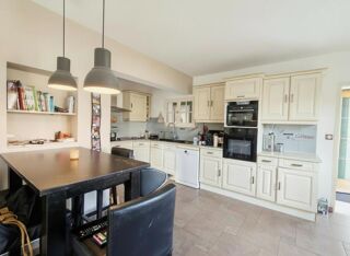  Maison à vendre 7 pièces 215 m²