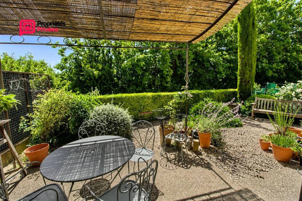 Vente Villa UZES 5 minutes à pied de la place aux herbes, 86m² 3 chambres garage place de parking et jardin de 50 m² Uzes