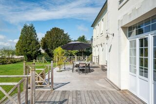  Maison à vendre 11 pièces 324 m²