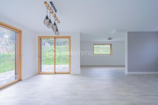  Maison  vendre 6 pices 141 m