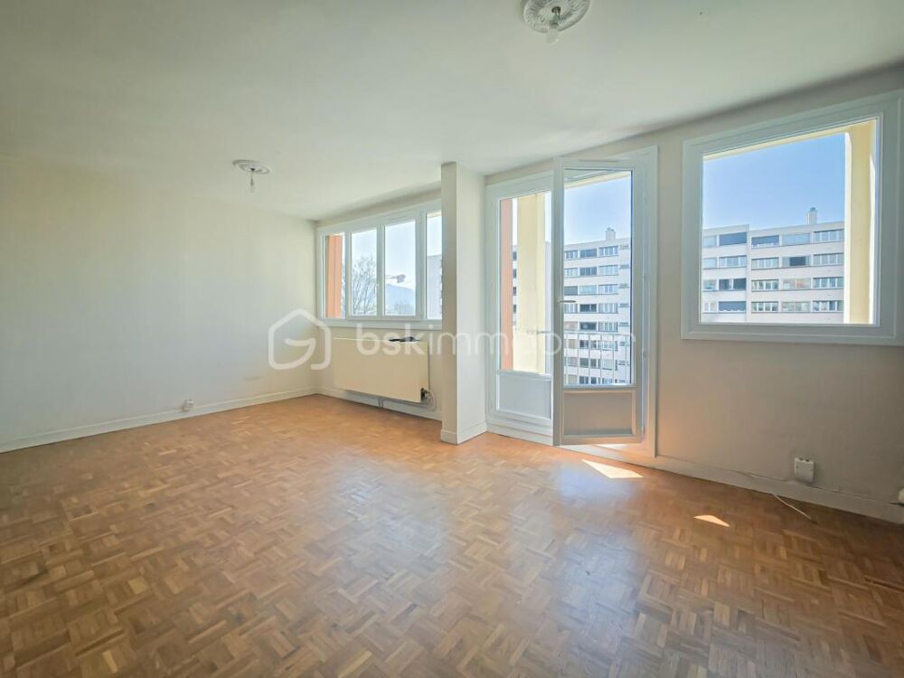 Vente Appartement Saint-Martin-d'Hères – Appartement T4 avec balcon, fort potentiel à deux pas du domaine universitaire, Neyrpic et Clinique Belle Saint martin d heres