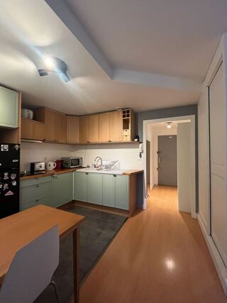  Appartement à louer 1 pièce 32 m²