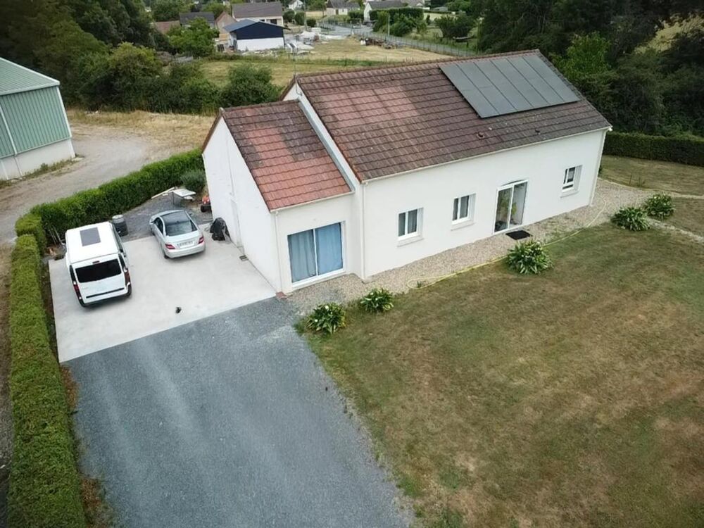 Vente Maison Maison de plain-pied – 2010 – 3 chambres – 1 009 m² de terrain Beaulon